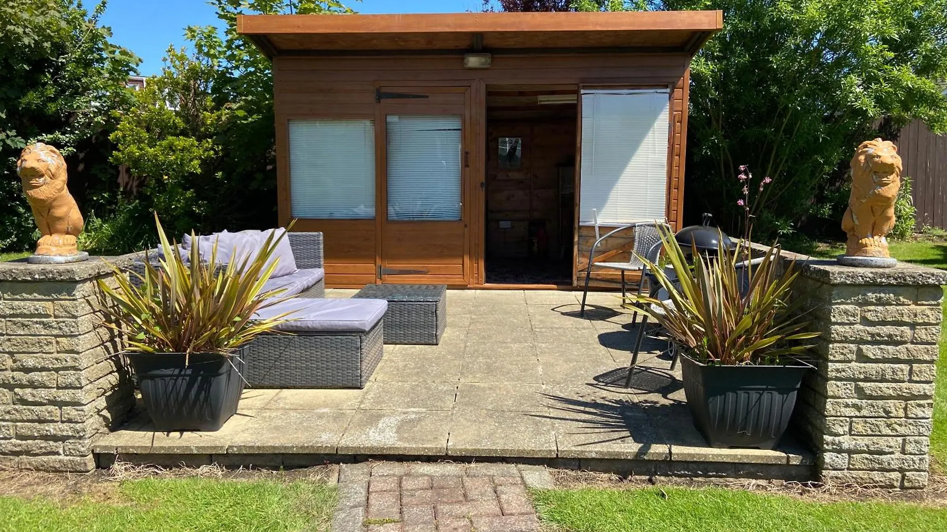 Bero Bungalow With A Hot Tub & A Large Garden! ويذرنسه 0*,