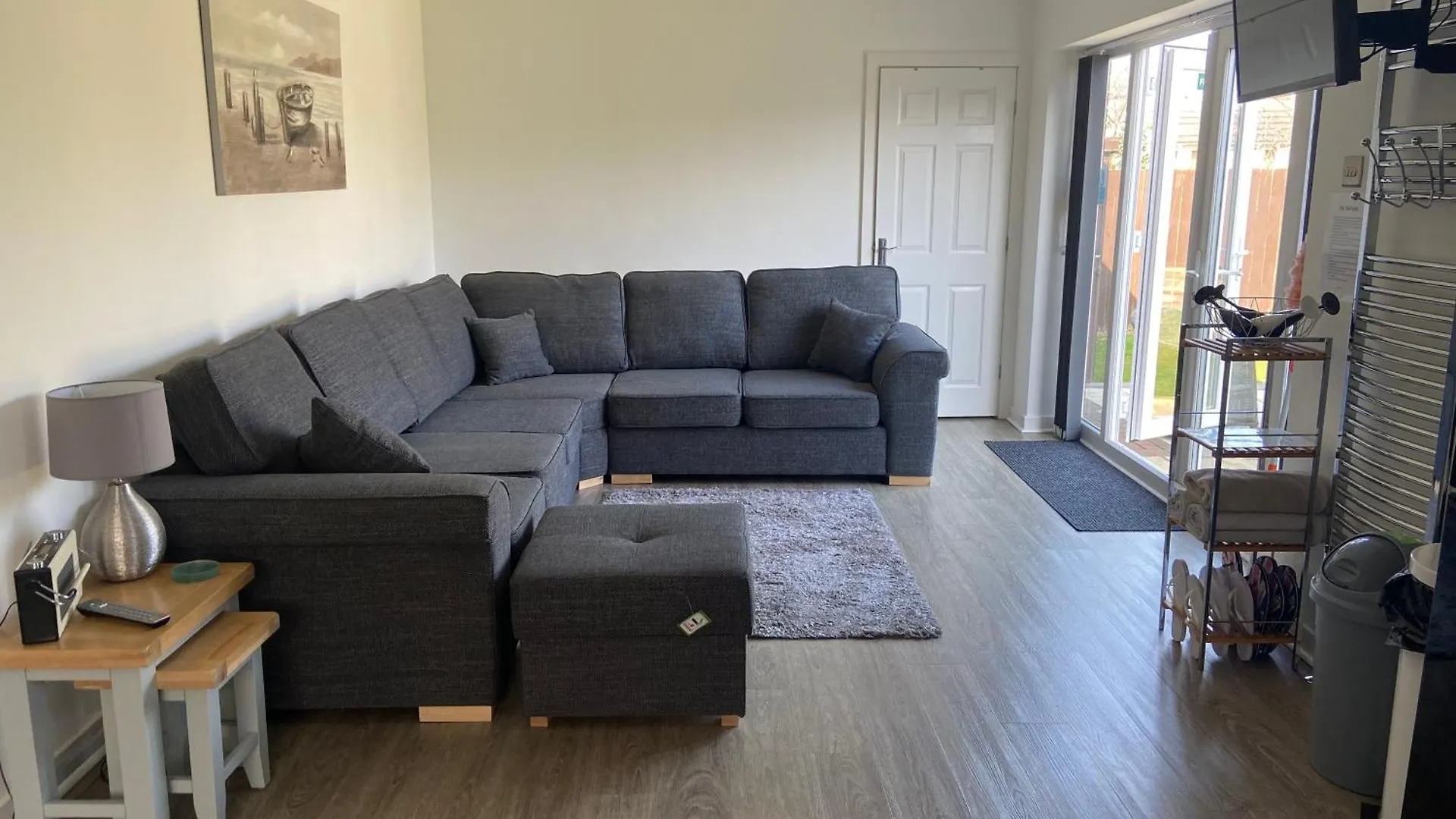 Bero Bungalow With A Hot Tub & A Large Garden! ويذرنسه بيت للعطل